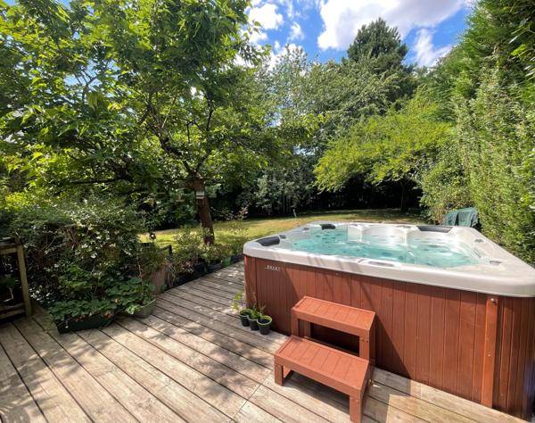 Orvault Cholière, très belle maison familiale, double garage, grand jardin de 600m2