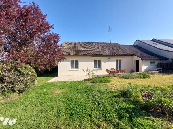 A VENDRE - MAISON DE PLAIN-PIED - BALLEE