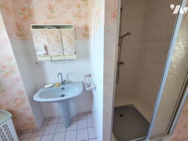 A VENDRE - MAISON DE PLAIN-PIED - BALLEE