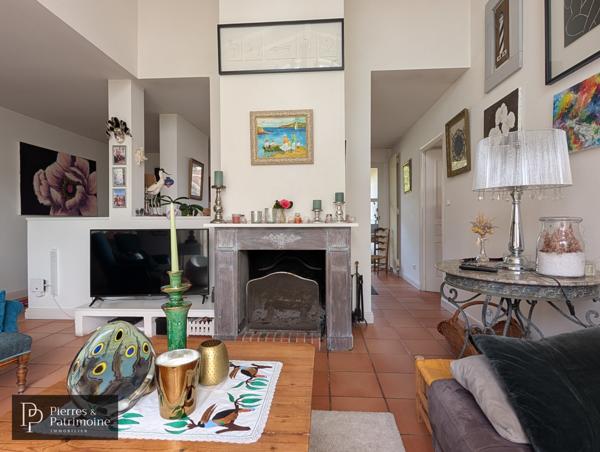 Nérac (47600) Villa de plain-pied avec piscine, dépendance sur un terrain de 8500m² à Nérac