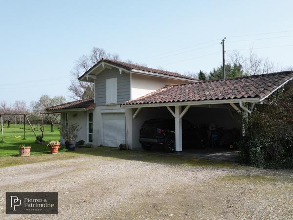 Nérac (47600) Villa de plain-pied avec piscine, dépendance sur un terrain de 8500m² à Nérac