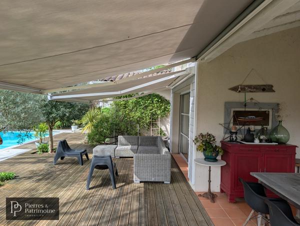 Nérac (47600) Villa de plain-pied avec piscine, dépendance sur un terrain de 8500m² à Nérac