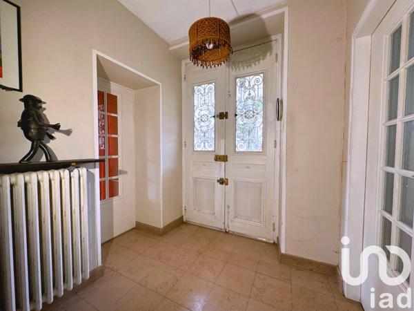 Maison à vendre 7 pièces 166 m² Mandres-les-Roses