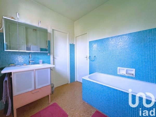 Maison à vendre 7 pièces 166 m² Mandres-les-Roses