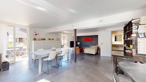 3 pièces d’exception avec terrasse et garage triple