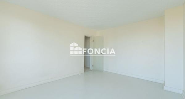 À vendre Studio 35 m² - Chatou 78400