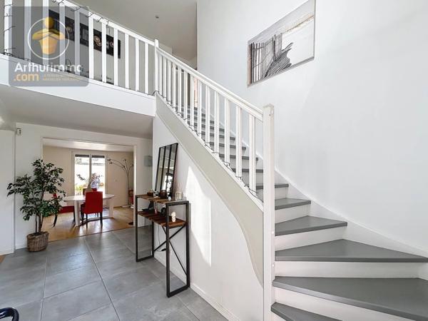 Vente Maison 9 pièces 227 m2 à Yerres