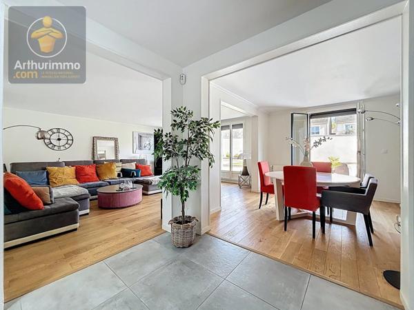 Vente Maison 9 pièces 227 m2 à Yerres