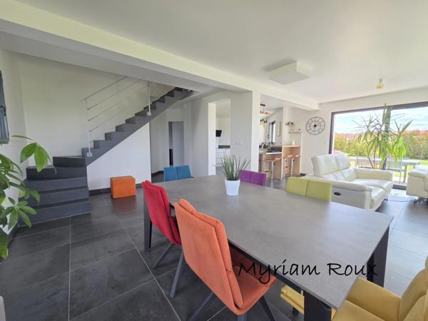 VENNECY(45) Maison à vendre 6 pièces, 4 chambres, jardin.