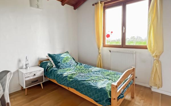 Maison à vendre    4 pièces •  Briscous