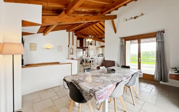 Maison à vendre    4 pièces •  Briscous