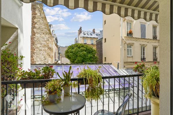 PLACE URUGUAY – Paris 16ᵉ limite 8e