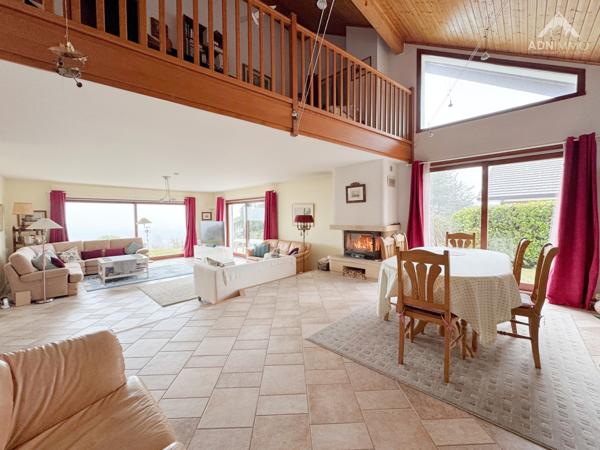 Thoiry (01710) Maison 6 Pièces 200 m2