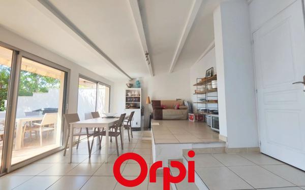 Maison à vendre    4 pièces • 140 m2 Bandol