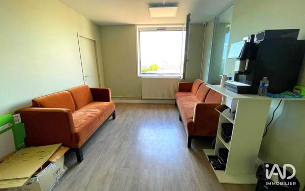Bureaux à vendre 179 m² Évry-Courcouronnes