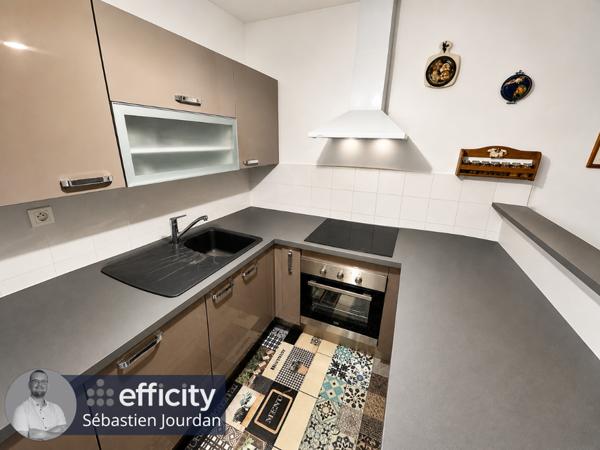 Appartement
         4 pièces
        - 89 m² Exclusivité