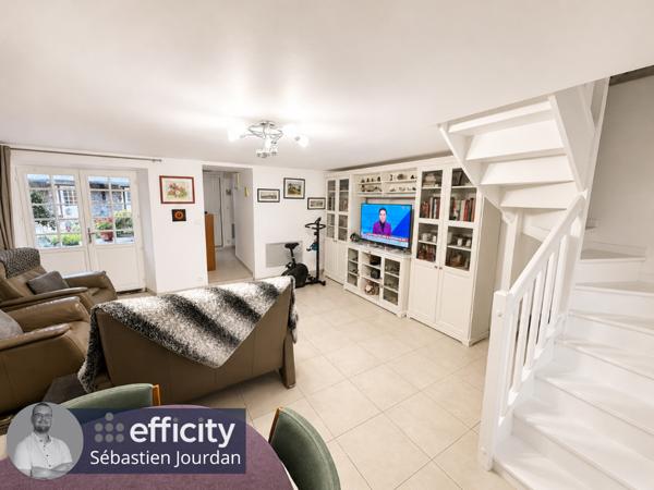 Appartement
         4 pièces
        - 89 m² Exclusivité