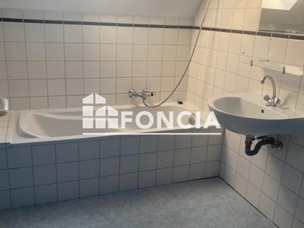 Location Appartement 4 pièces 77.6 m² - 16 RUE DE L'ETANG Diemeringen 67430