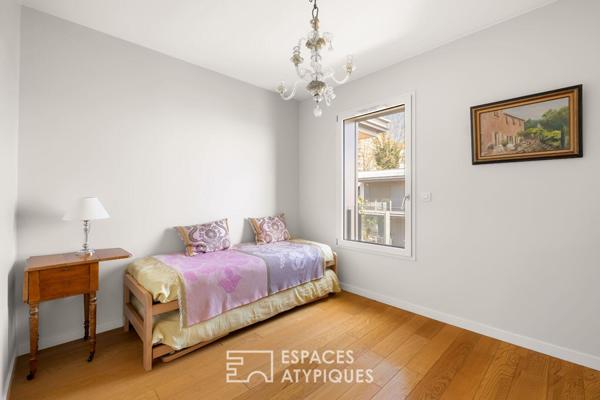 Toit-terrasse avec grandes terrasses et vue imprenable sur Lyon dans une résidence de standing