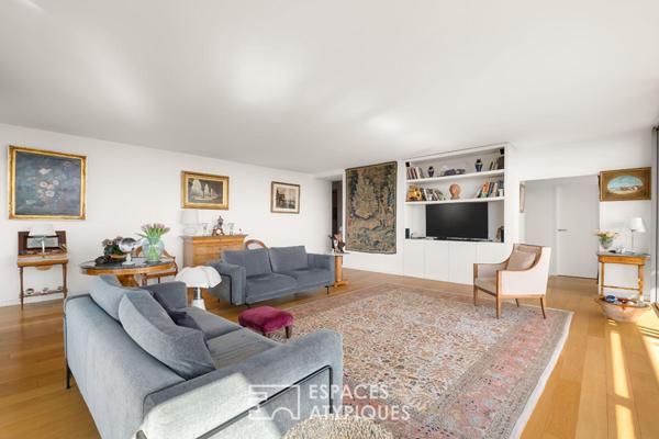 Toit-terrasse avec grandes terrasses et vue imprenable sur Lyon dans une résidence de standing