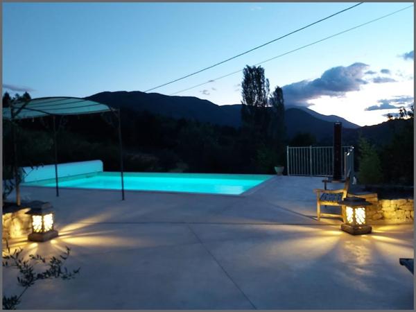 Maison en pleine nature face au Mont Ventoux