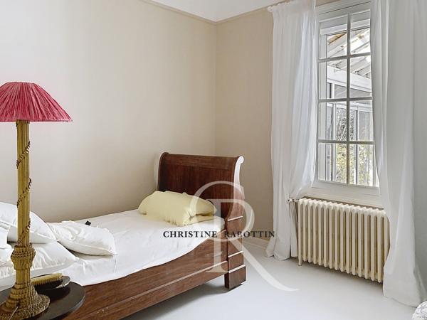 Biarritz (64200) En exclusivité, grande propriété princière de 285 m2 à 2 pas de Biarritz