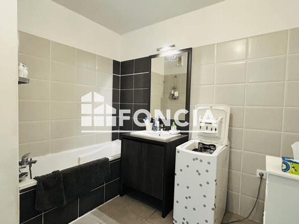 Location Appartement meublé 2 pièces 47.8 m² - 221 BOULEVARD ERNEST HEMINGWAY Beziers 34500