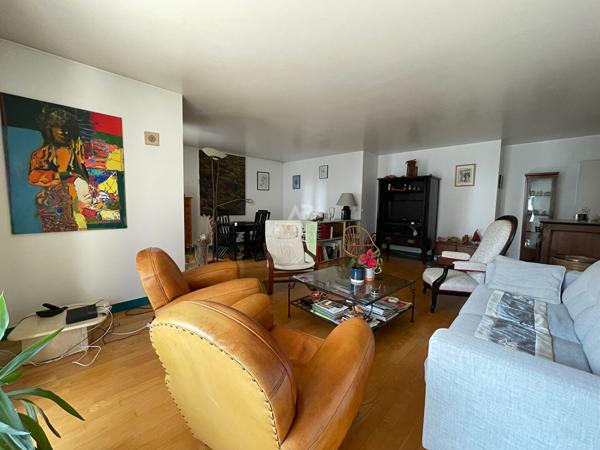 CHAVILLE Rive Droite - Appartement 4/5 pièces avec balcons. 749 000 € **  - Référence  726-C