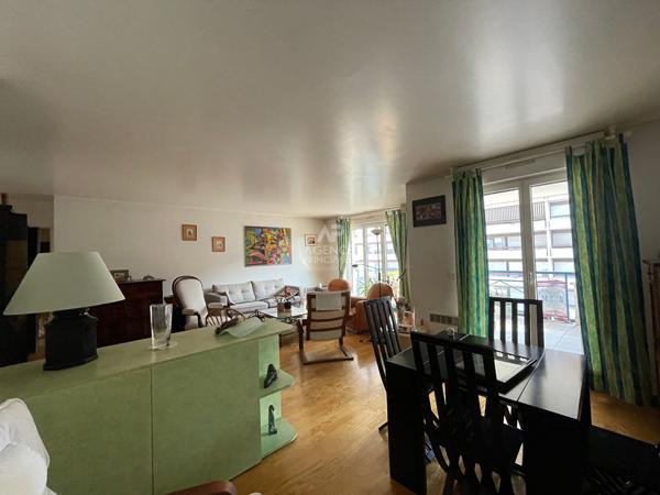 CHAVILLE Rive Droite - Appartement 4/5 pièces avec balcons. 749 000 € **  - Référence  726-C