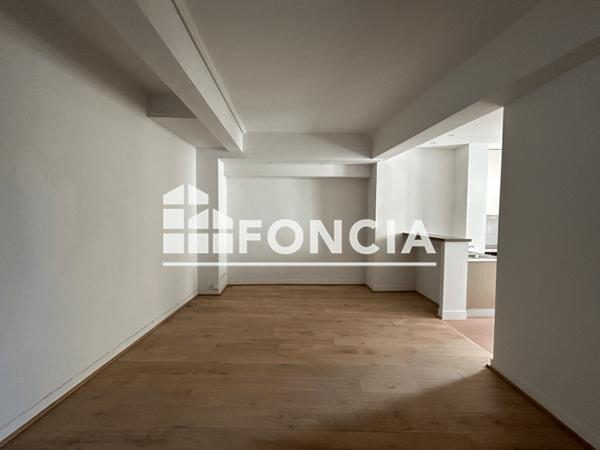 Location Appartement 2 pièces 56.7 m² - 21 RUE PERCHEPINTE Toulouse 31000