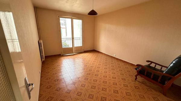 Appartement à louer    2 pièces •    Drancy