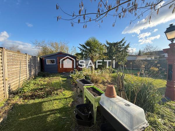 Idéalement située, Maison 4 chambres, parfait état