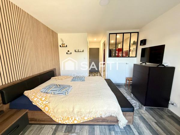 Idéalement située, Maison 4 chambres, parfait état