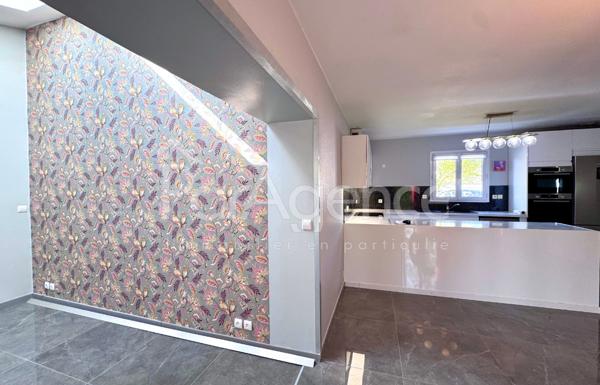 Maison de plain pied 4 pièces - Beau terrain