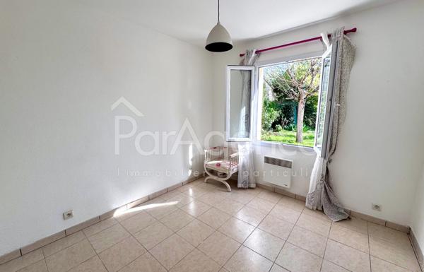 Maison de plain pied 4 pièces - Beau terrain