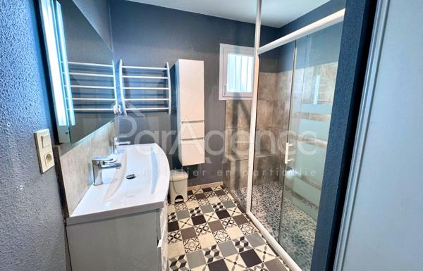 Maison de plain pied 4 pièces - Beau terrain