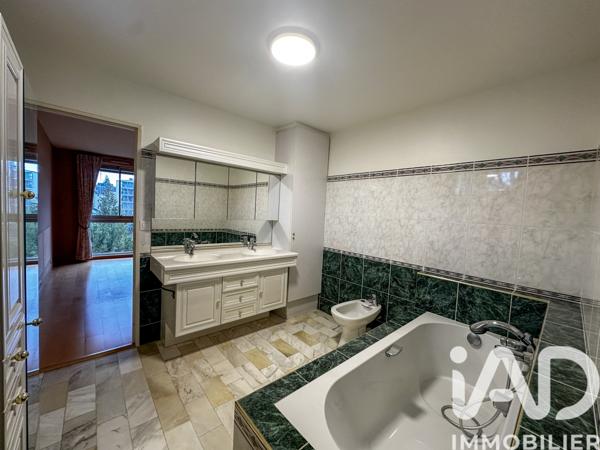 Appartement à vendre 4 pièces 135 m² Évreux