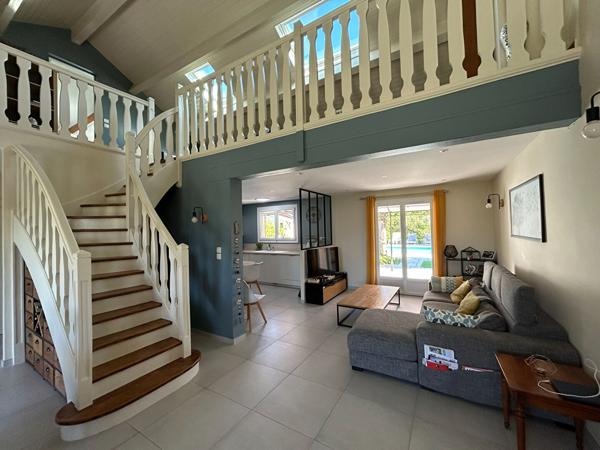 Maison Saint Medard En Jalles 6 pièce(s) 175.74 m2