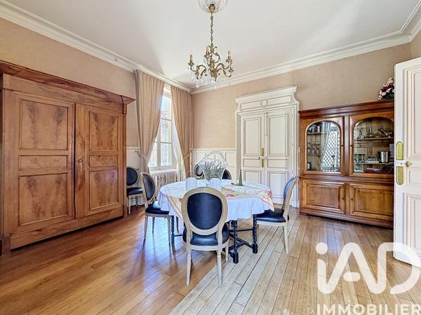 Maison à vendre 11 pièces 390 m² Auxerre