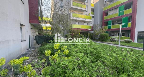 À vendre Appartement 3 pièces 64 m² - Décines-charpieu 69150