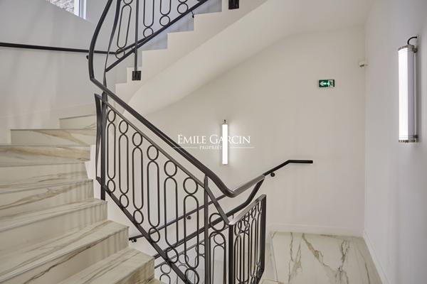 À Vendre - Appartement - Neuilly Sur Seine - 92200 - 3 Chambres - PMR - Climatisé