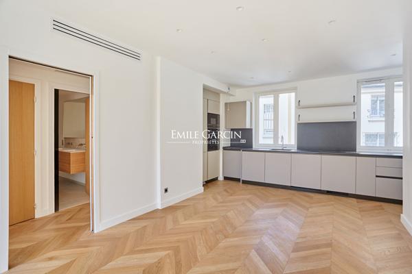 À Vendre - Appartement - Neuilly Sur Seine - 92200 - 3 Chambres - PMR - Climatisé