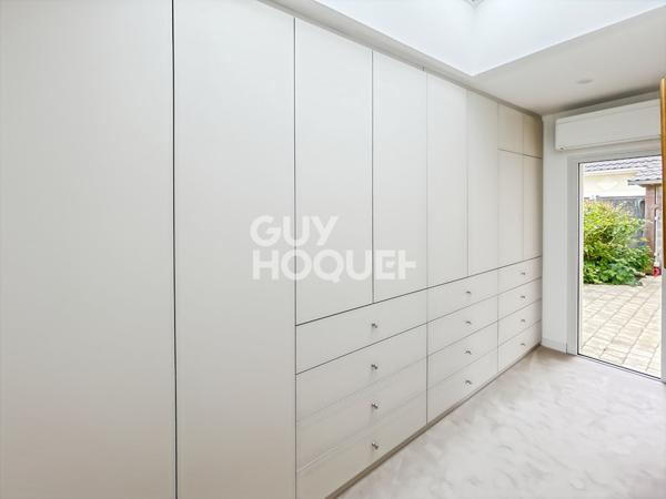 Maison atypique de standing à vendre à Fontenay-Trésigny ? 188 m² sur terrain de 576 m²