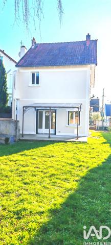 Maison à vendre 6 pièces 102 m² Sainte-Geneviève-des-Bois