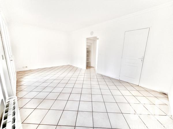 Maison à vendre 6 pièces 102 m² Sainte-Geneviève-des-Bois