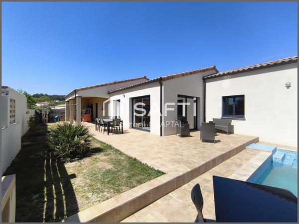 Magnifique villa dans un village prisé aux portes de Carcassonne .