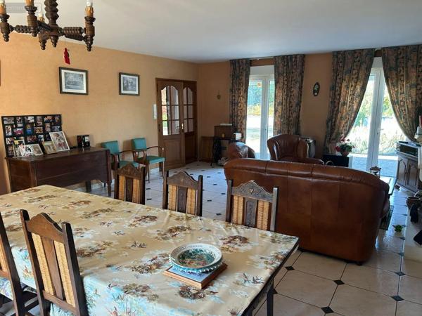 Achat - Maison Mer 41500 6 pièces 147 m 2 2665 m 2