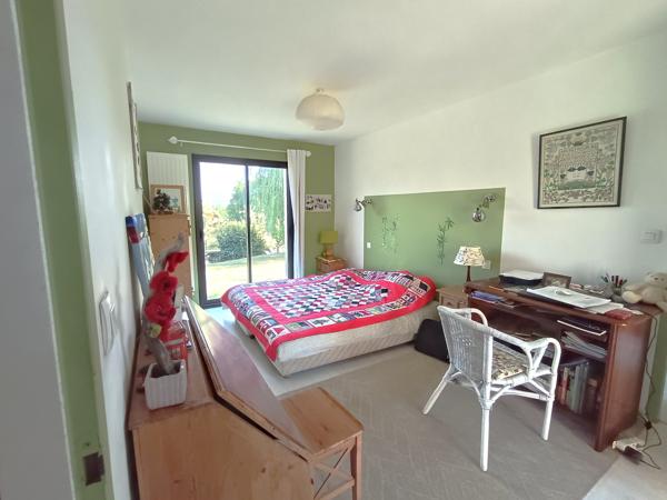 Maison
         7 pièces
        - 150 m² Exclusivité 415 000 € *