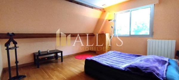 Maison familiale 8 pièces - Secteur recherché