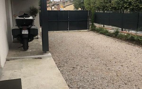 Maison à vendre    4 pièces • 85 m2 Saint-Geniès-Bellevue